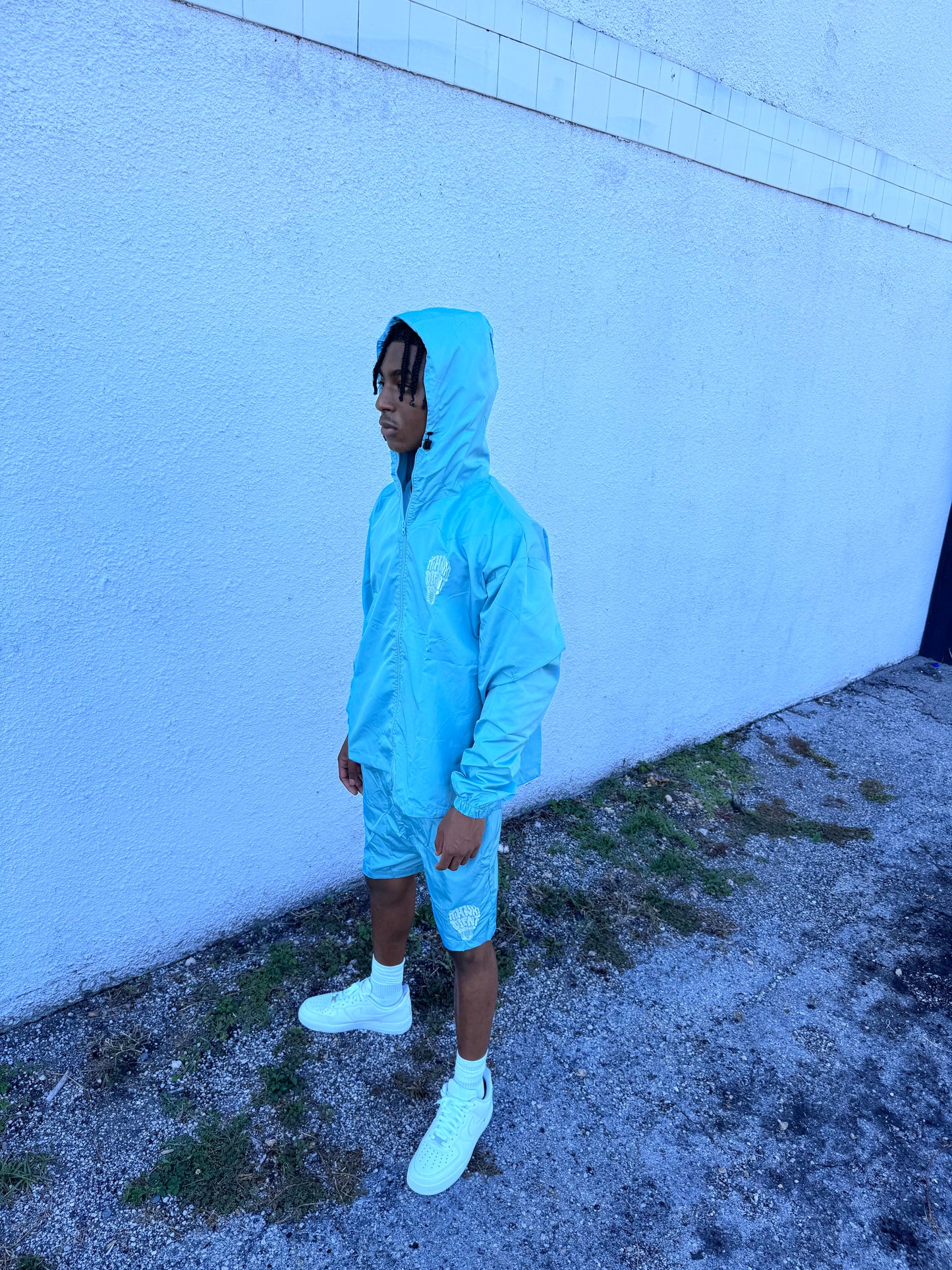 ThnkDifnt Sky Blue Light Windbreaker